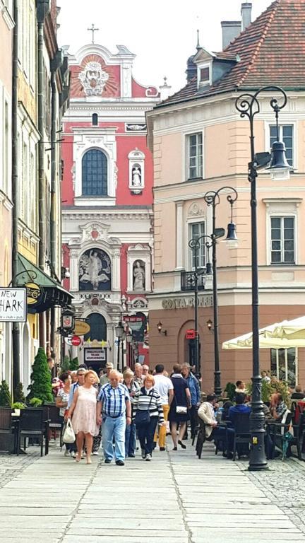 Bluegrayorange Leilighet Poznań Eksteriør bilde